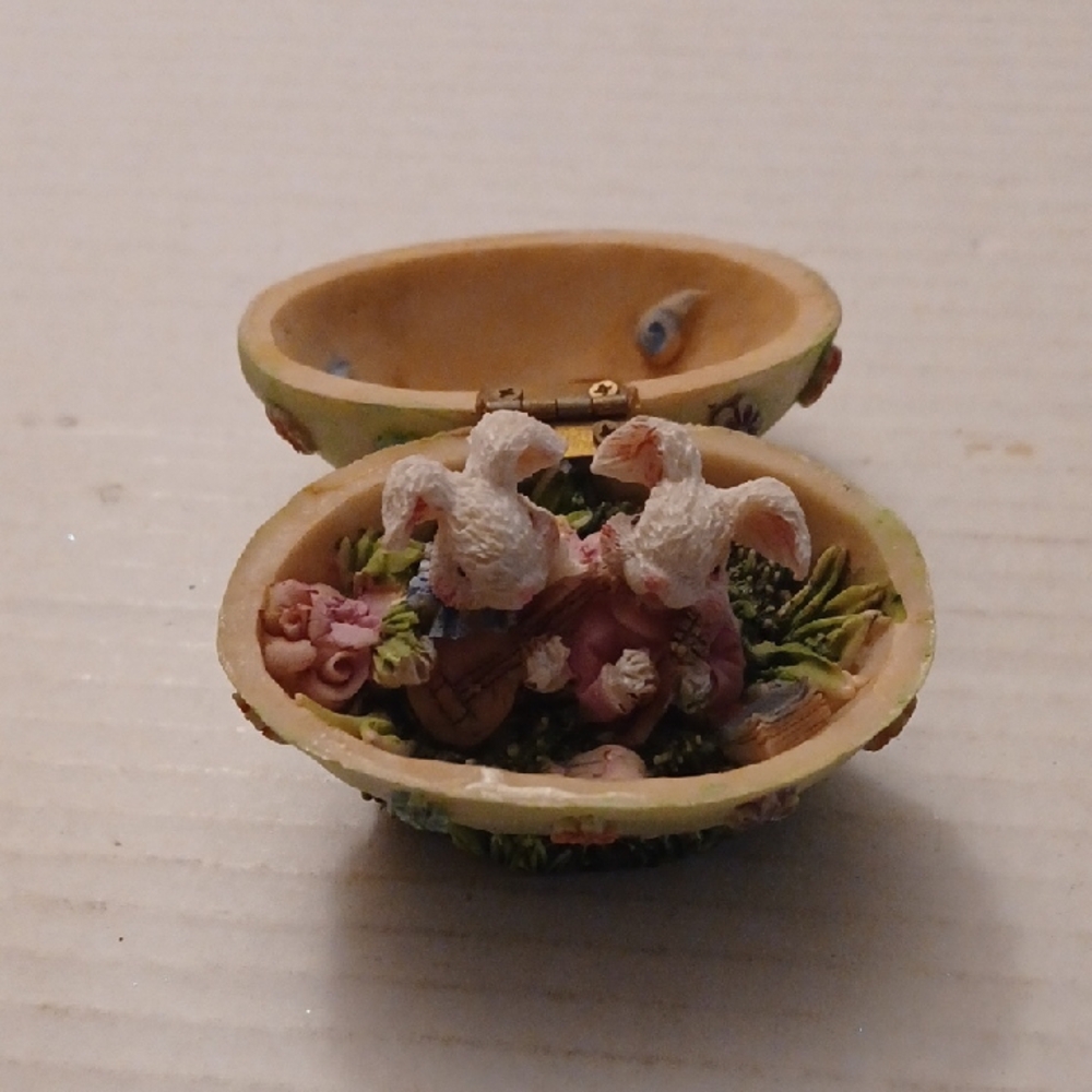 $4 Add-on Decorative Easter Bunny Trinket Box (Egg Shaped)